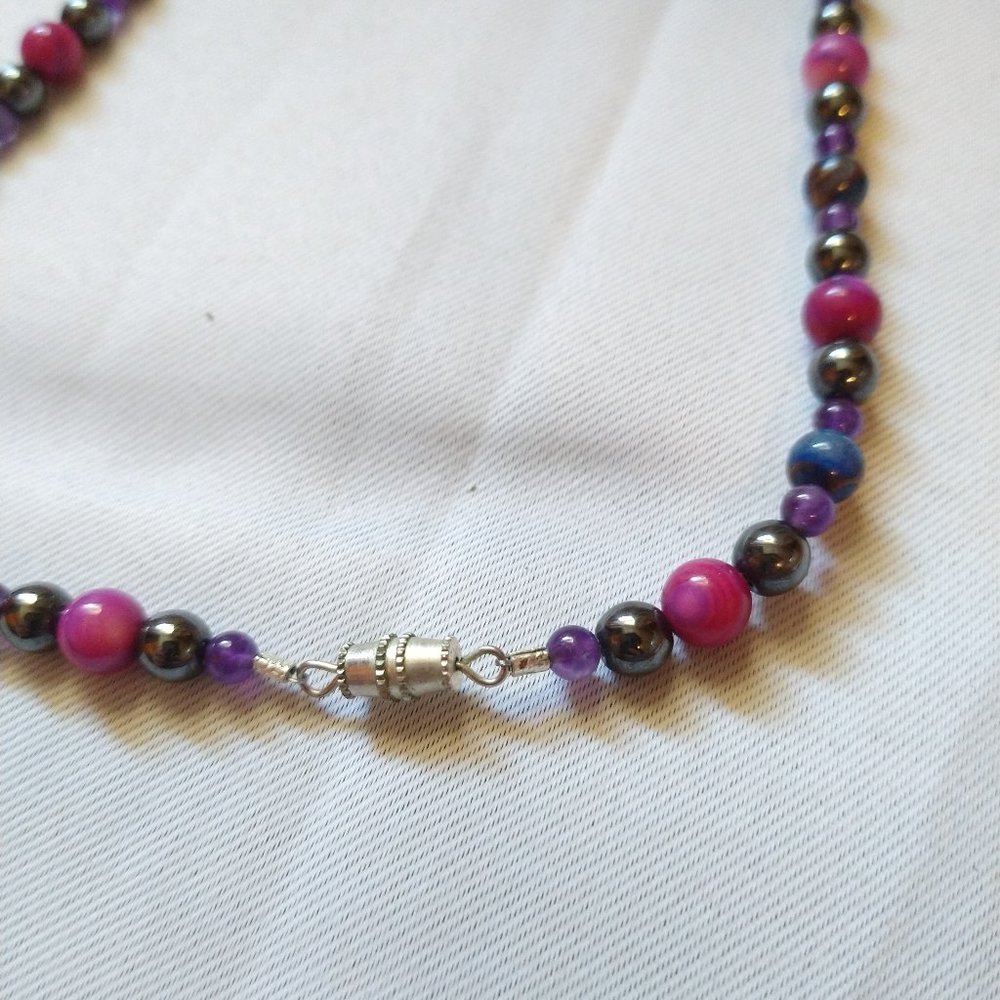 Element Necklace: Luminous Galaxy - Picture 4 of 6